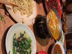 -先启半步颠小酒馆(白麓里店)