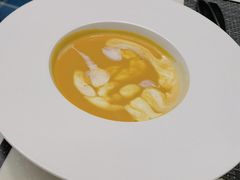 奶油栗子南瓜汤-小莫餐厅And More Restaurant西餐(北京展览馆店)