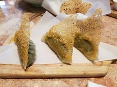 -唐宫小聚(新港中心店)