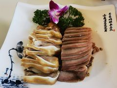 -七的湖·晚芳亭·阳澄湖农家菜·大闸蟹(莲花岛店)