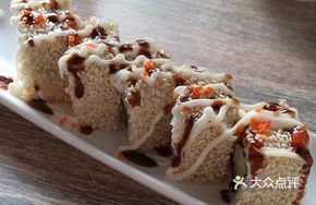 Sesame Shrimp Roll