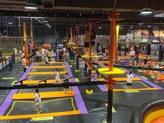 -Tenker Club弹刻极限主题公园 · 蹦床 · 团建 · 生日派对(大关店)