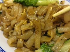 -江城燕子大排档(江汉路步行街店)