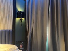 -粤塔X趣影电竞酒店(天河广场车陂地铁站店)