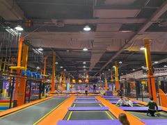 -Tenker Club弹刻极限主题公园 · 蹦床 · 团建 · 生日派对(大关店)