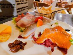 -WOLFGANG PUCK KITCHEN & BAR(迪士尼小镇店)