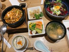 石锅海鲜饭-隐泉之语日式料理(王府中环店)