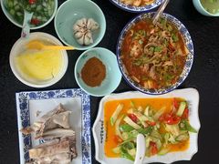 -撒拉人家.酸菜牦牛肉火锅