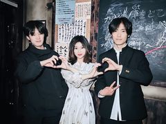 -屋有岛沉浸游戏旗舰店(中山公园店)