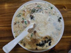 -云南大锅豆浆店