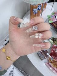 -槿里日式美甲工作室