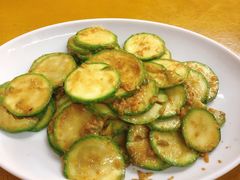 咸蛋黄炒小瓜-甜甜屋(解放中路店)