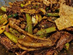 -嘎嘎鸭下巴·爆辣干锅(明教寺店)