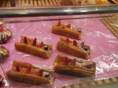 草莓季-面包新语(国瑞店)