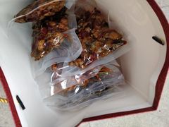 -鑫记婆婆兔·成都特产·兔头手撕兔(太古里店)