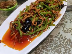 -渔记熏肉大饼