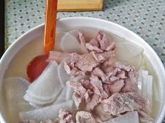 -蜗牛小馆醉乡民谣云南菜(惠新西里店)