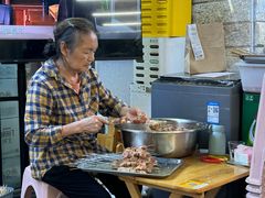 -铭记烧烤制作社•吊炉乳鸽 延吉冷面