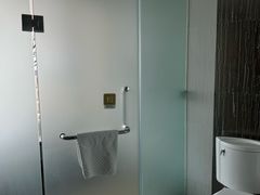 -昆明朗威酒店(昆明站火车站双桥夜市风情街店)