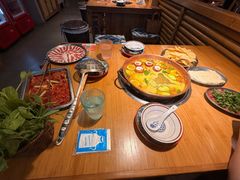 -洱火云南酸菜牛肉火锅(石景山当代商城店)