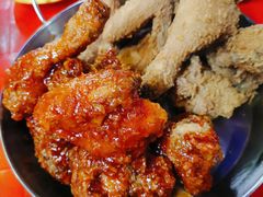 -BHC炸鸡(明洞总店)