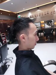 -TONI&GUY