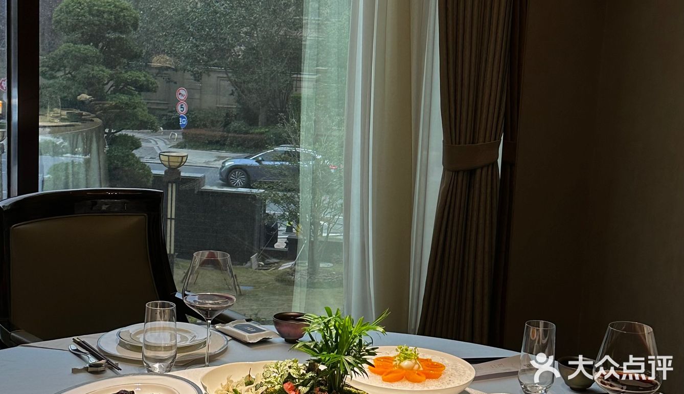 在上海请朋友吃饭最成功的一次。。。