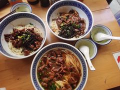 -沪西老弄堂面馆(定西路店)