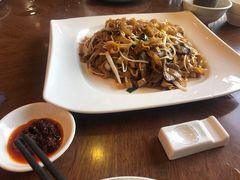 干炒牛河-麒麟中餐厅·经典粤菜·地道菜式老字号(广州长隆酒店)