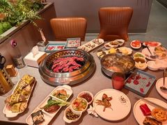 -黑金·寻焰自助百汇·烤肉·火锅(中街店)