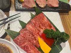 -炼火烤肉店