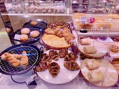 -巴黎贝甜(华堂新辰汇店)