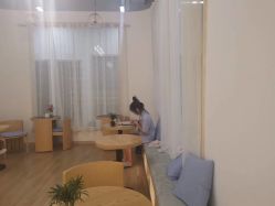 -静待花开瑜伽尊巴会馆