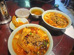 -粉家柳州螺蛳粉(杨宅路店)