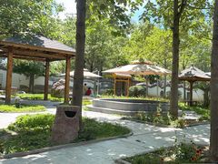 -稻香湖景欢乐岛温泉城堡