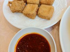 酥皮臭豆腐-绍兴饭店(大宁店)