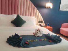 -华海酒店(茂名高铁站店)