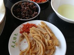 -汉源贡嘎湖生态黄牛肉(贡嘎湖商务酒店)