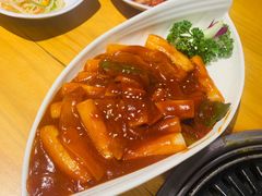 -唯成•韩国炭火烤肉 유성고기