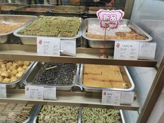 -上海哈尔滨食品厂(浦商百货昌里店)