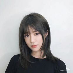 -时尚殿堂明星门店