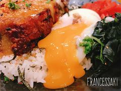 脆皮猪肉饭-Calia