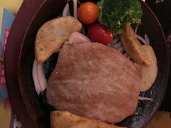 -绿茵阁(体育西分店)
