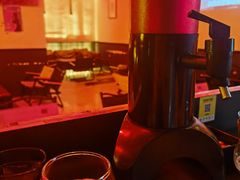 -Mx.cocktail bar