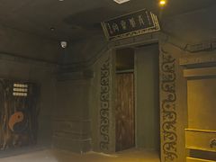 -Xcape异时刻密室逃脱真人NPC(新世界百货崇文店)
