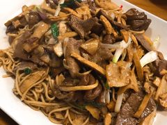 -何太太馄饨面铺(大浒东苑店)
