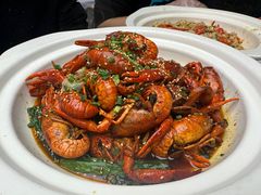 -肥肥虾庄·金牌油焖大虾(东湖欢乐谷店)