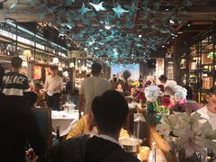 -领鲜活海鲜榴莲自助火锅(东门店)