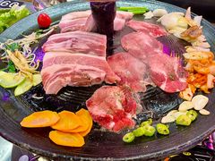 -豚豚家돈돈가韩国锅盖烤肉(新北万达店)