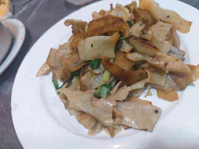 和钧钧哥在一起天气一热才知道减肥的重要性对于长期宅家长肉的来说